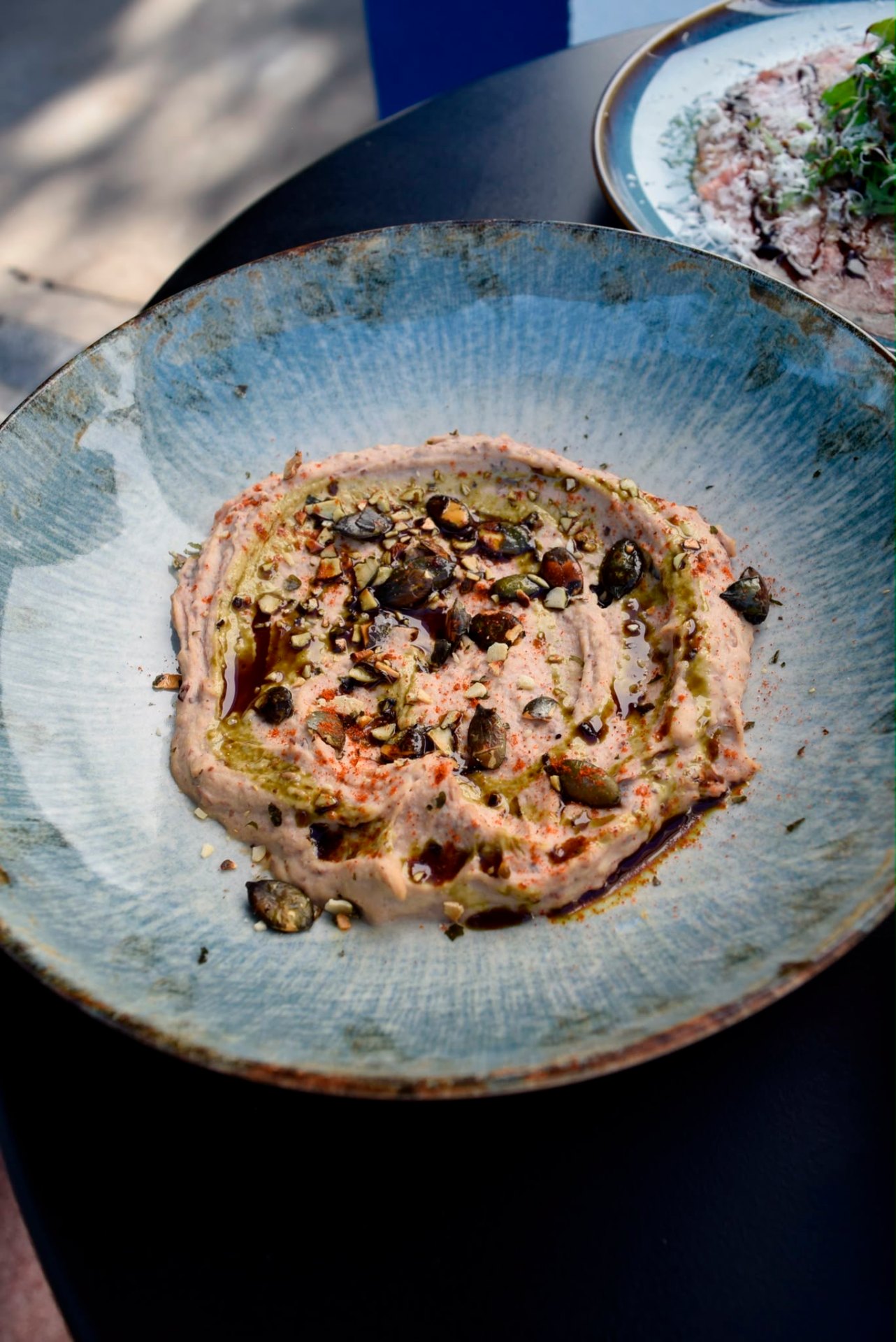 Hummus mit Kürbiskernen