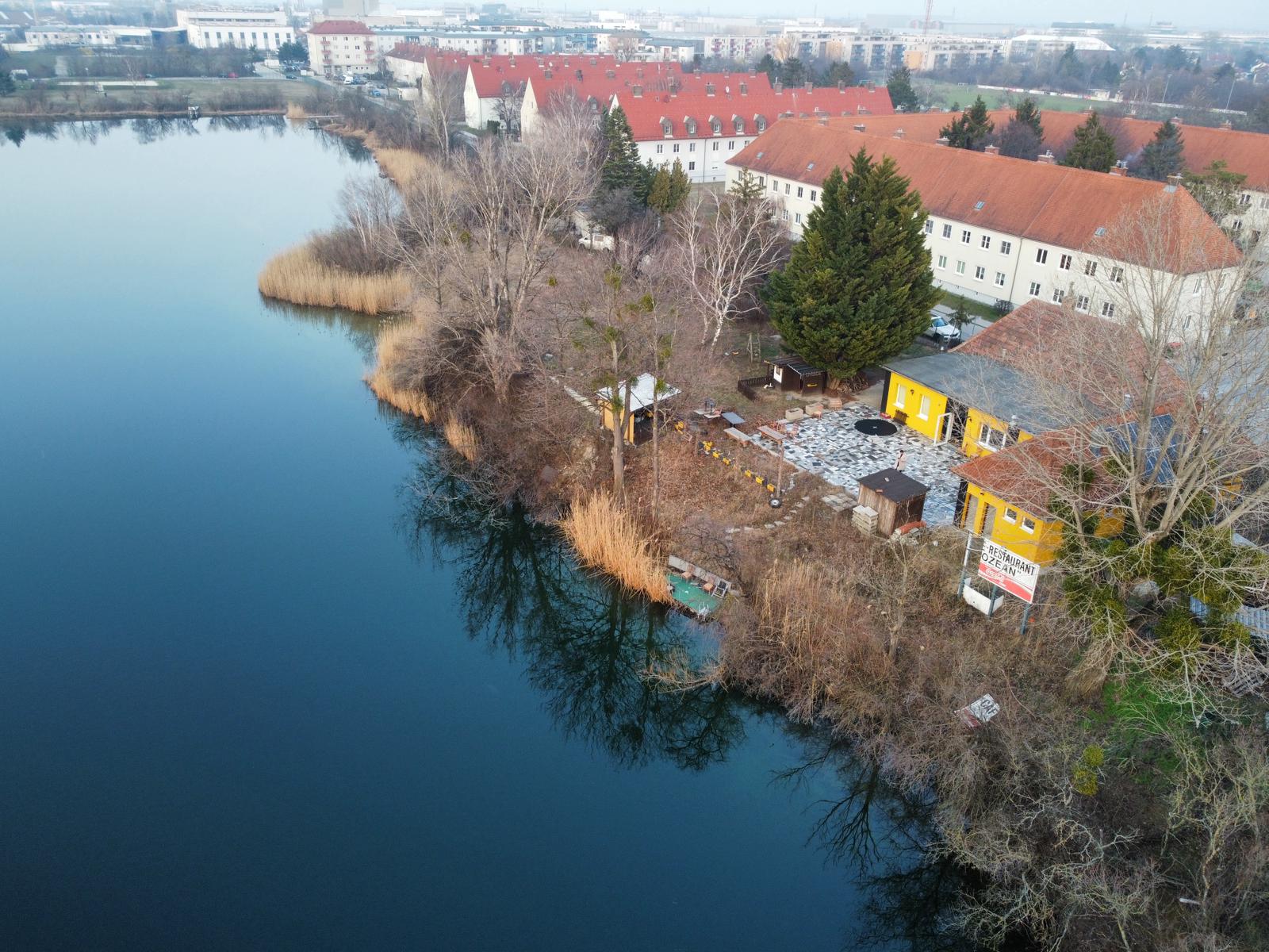 Ozeanwirt vorher — altes Wirtshaus am Ozeanteich